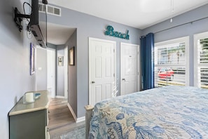 Condo, 2 Bedrooms | 2 bedrooms, desk, laptop workspace, iron/ironing board