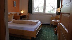Classic Room | 15 bedrooms, free WiFi - Landhotel Kains Hof GmbH (Uhlstadt - Kirchhasel)