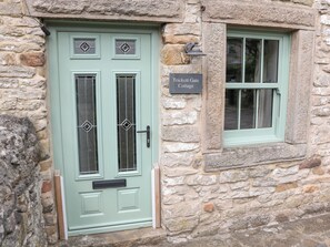 Cottage | Exterior detail - Trickett Gate Cottage (Hope Valley)