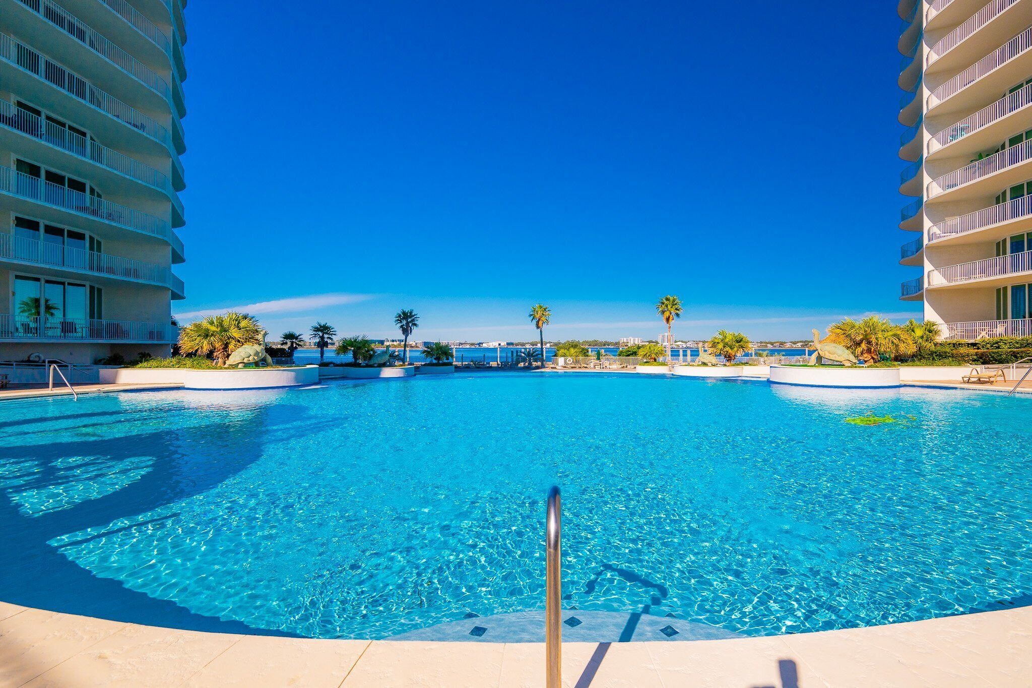 Condo, 3 Bedrooms | Pool | Indoor pool, outdoor pool