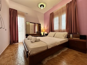 3 habitaciones, tabla de planchar con plancha y wifi gratis