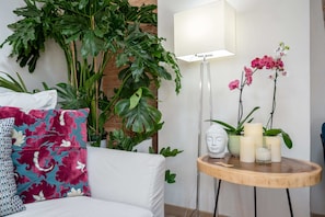 Basic Loft, 1 Double Bed with Sofa bed | Interior