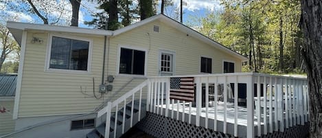 House, 3 Bedrooms | Exterior