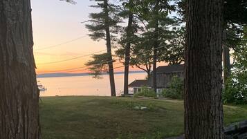 House, 3 Bedrooms | Property grounds