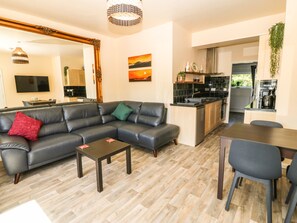 Living area - Gwel Afon (Criccieth)