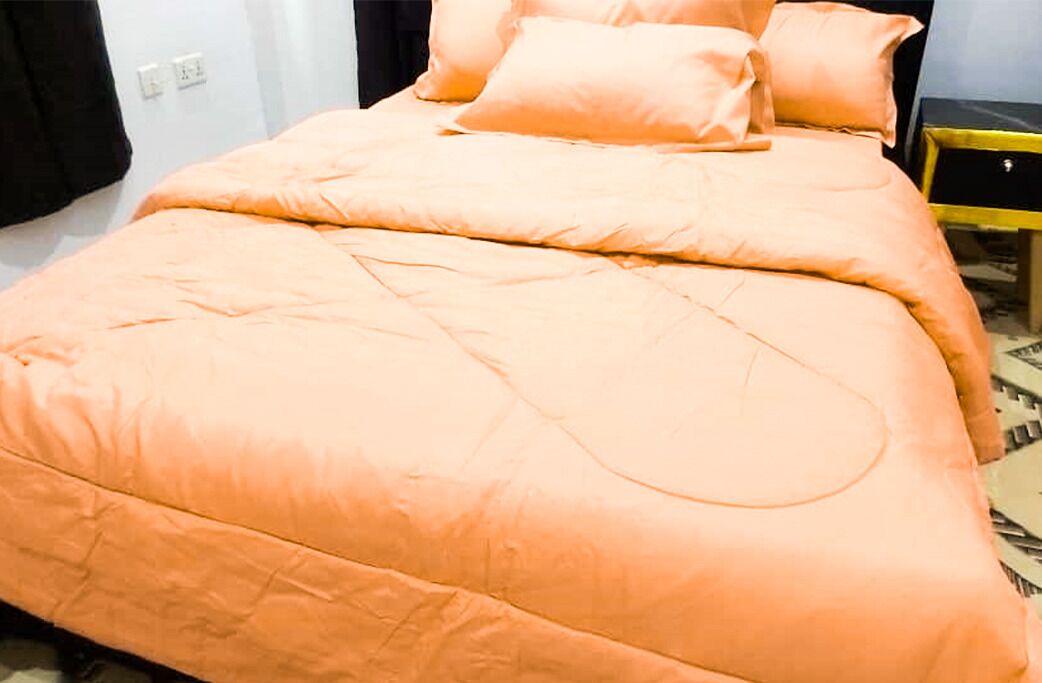 9 bedrooms, iron/ironing board, WiFi, bed sheets