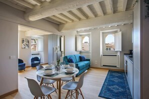 Dining - Luxury Suite in Florence (Florence)