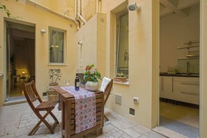 Basic-Apartment, 1 Queen-Bett | Speisen