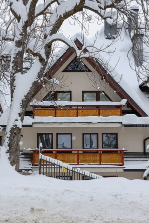 Exterior - Apartment Near Nosal by Renters (Zakopane)