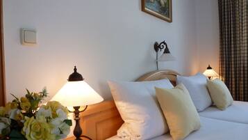 1 Schlafzimmer, Schreibtisch, Bügeleisen/Bügelbrett, kostenloses WLAN