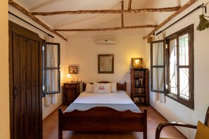 1 bedroom, iron/ironing board, bed sheets