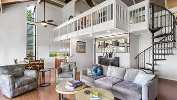 Condo, 3 Bedrooms | Living area | Smart TV