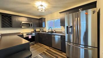 Fridge, microwave, oven, dishwasher