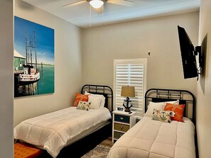 3 bedrooms, WiFi, bed sheets
