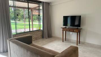 Chalé Bem Te Vi | Área de estar