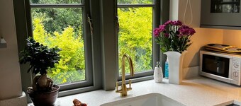 Chic, Classy & Cosy - Lough Erne Golf Village Resort. Boutiquey Home-from-Home