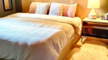 2 habitaciones, tabla de planchar con plancha, cuna de viaje y wifi