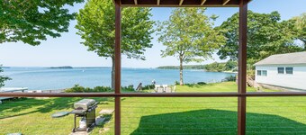 Beautiful ocean views and spectacular sunsets at this modern beachfront home