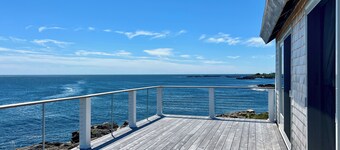 Little Harbor - Crashing surf, sunrise views from this perfect Maine getaway.