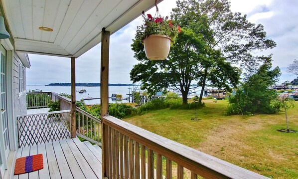Terrace/patio - Moorings - Enjoy sweeping sunrises from this waterfront home on Basin Point. (Harpswell)