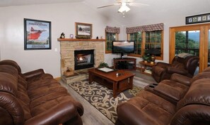 House, 2 Bedrooms | Living area - At Last 2 Bedroom Home by RedAwning (Gatlinburg)