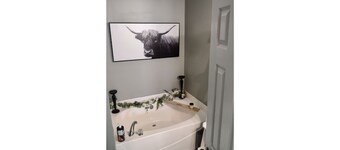 Cozy, Five bedroom Ranch Home.