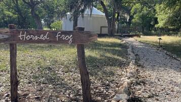 Cabin, 1 Bedroom | Property grounds