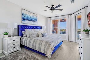 Appartamento, letti multipli, idromassaggio (Lakeside Retreat) | 3 camere, con stile personalizzato, con arredamento individuale