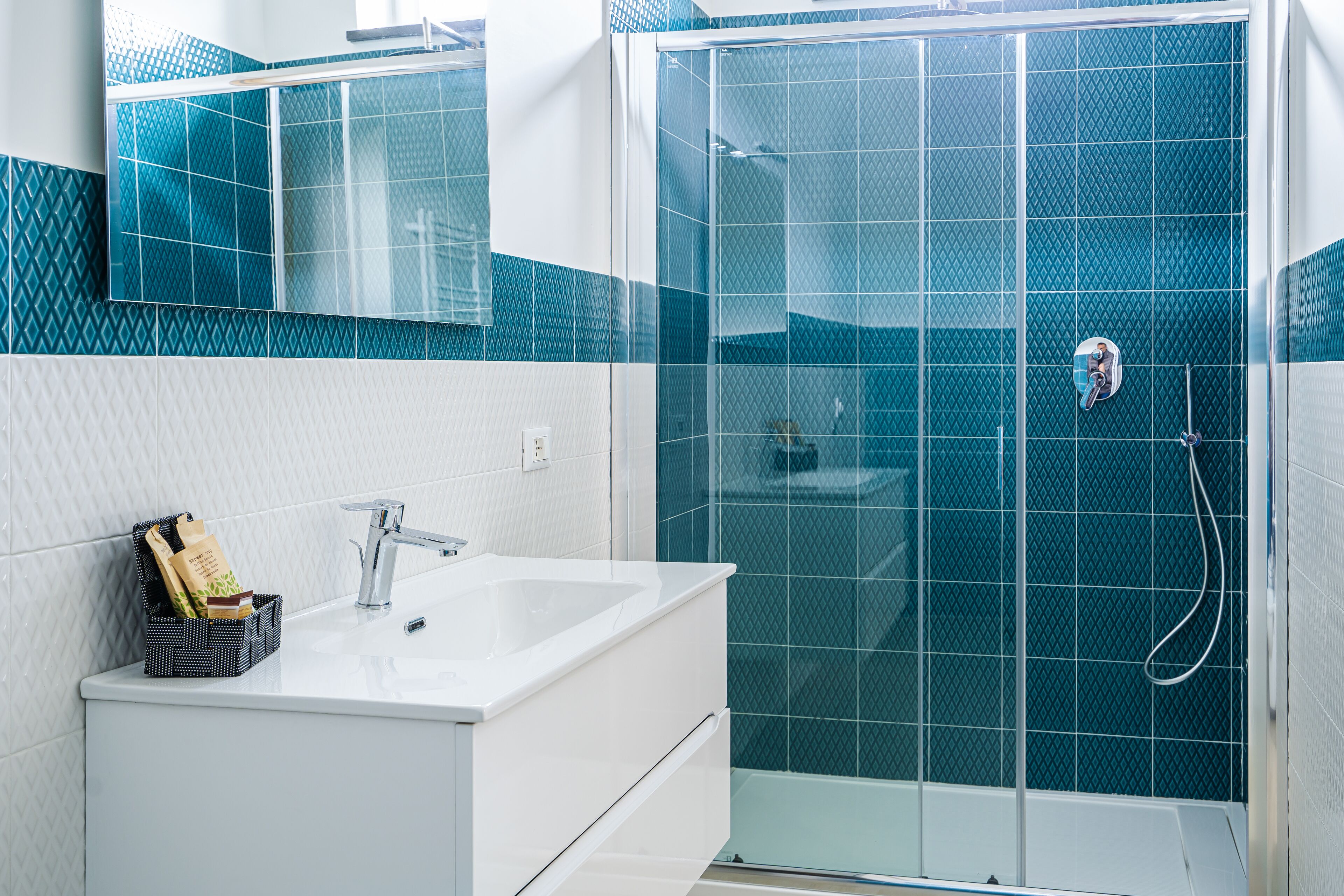 Triple Room | Bathroom | Shower, rainfall showerhead, hair dryer, bathrobes