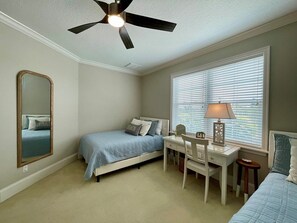 3 bedrooms, iron/ironing board, free WiFi