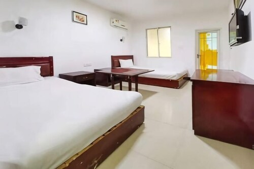 Jingpai Hotel