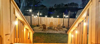 Restful home with game room and deck! 6 miles to city! (pet friendly)