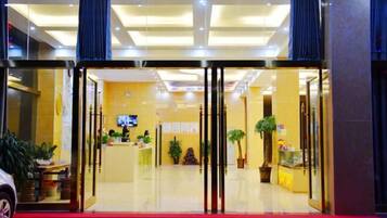 บริเวณภายนอก