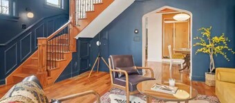 Prime 4 BR Sleeps 13, Chef Kitchen, 8 Blks to Wrigley, 15min Train to Mag Mile