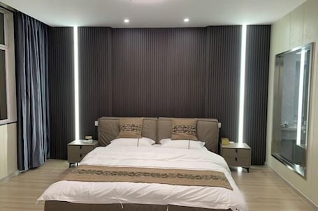 Room. Yurong Shanzhuang Hotel