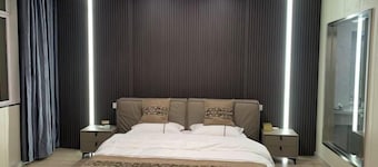 Yurong Shanzhuang Hotel