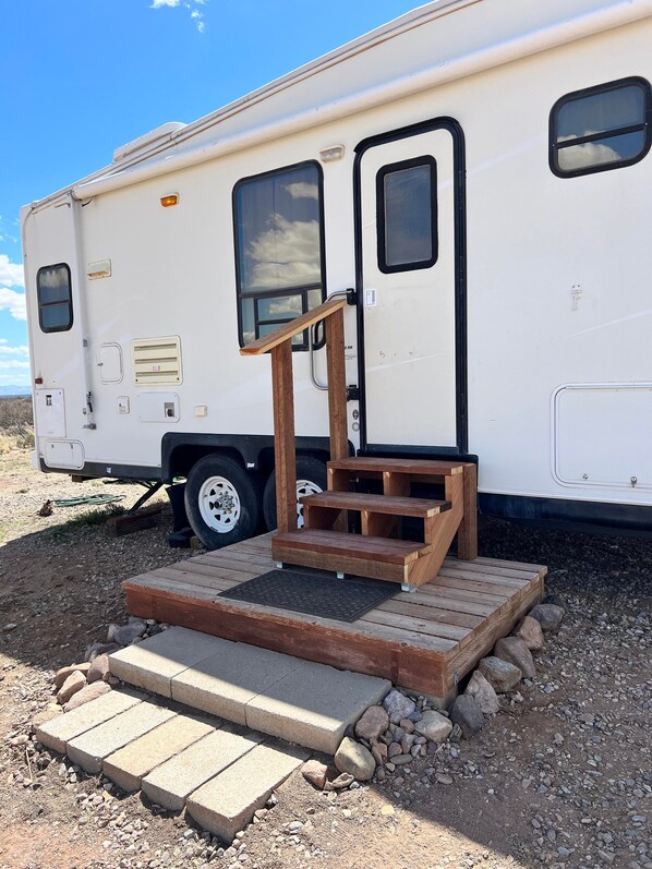 Exterior - The Desert Oasis Campground (McNeal)