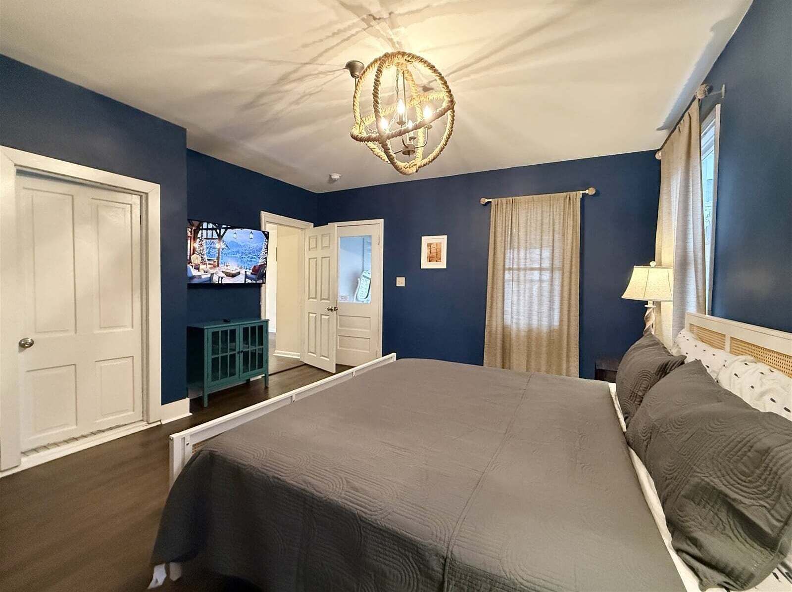 3 chambres, accès au Wi-Fi (inclus), literie fournie