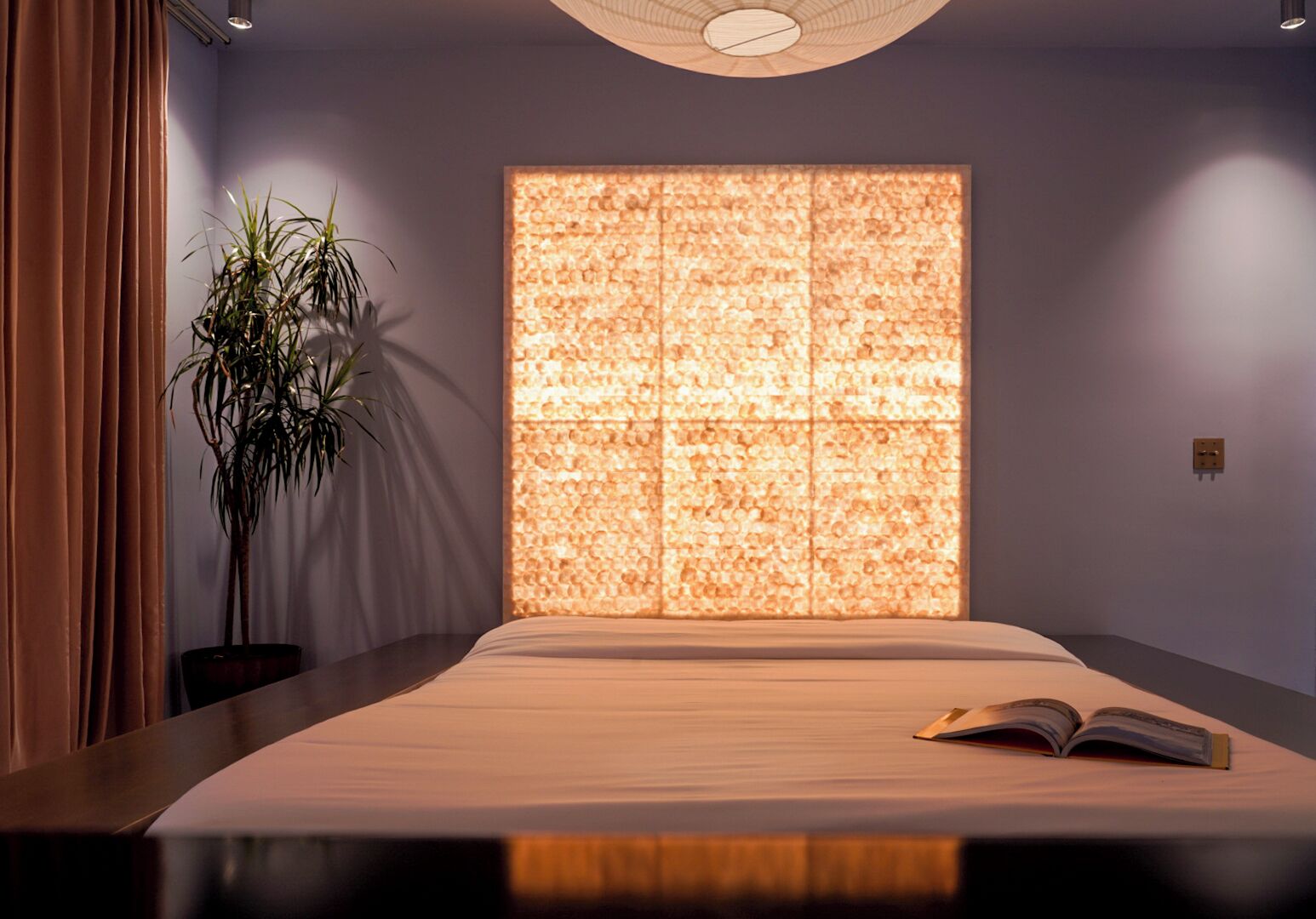 7 Schlafzimmer, Schreibtisch, Bügeleisen/Bügelbrett, Reisekinderbett