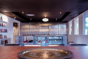 Bar (in der Unterkunft)