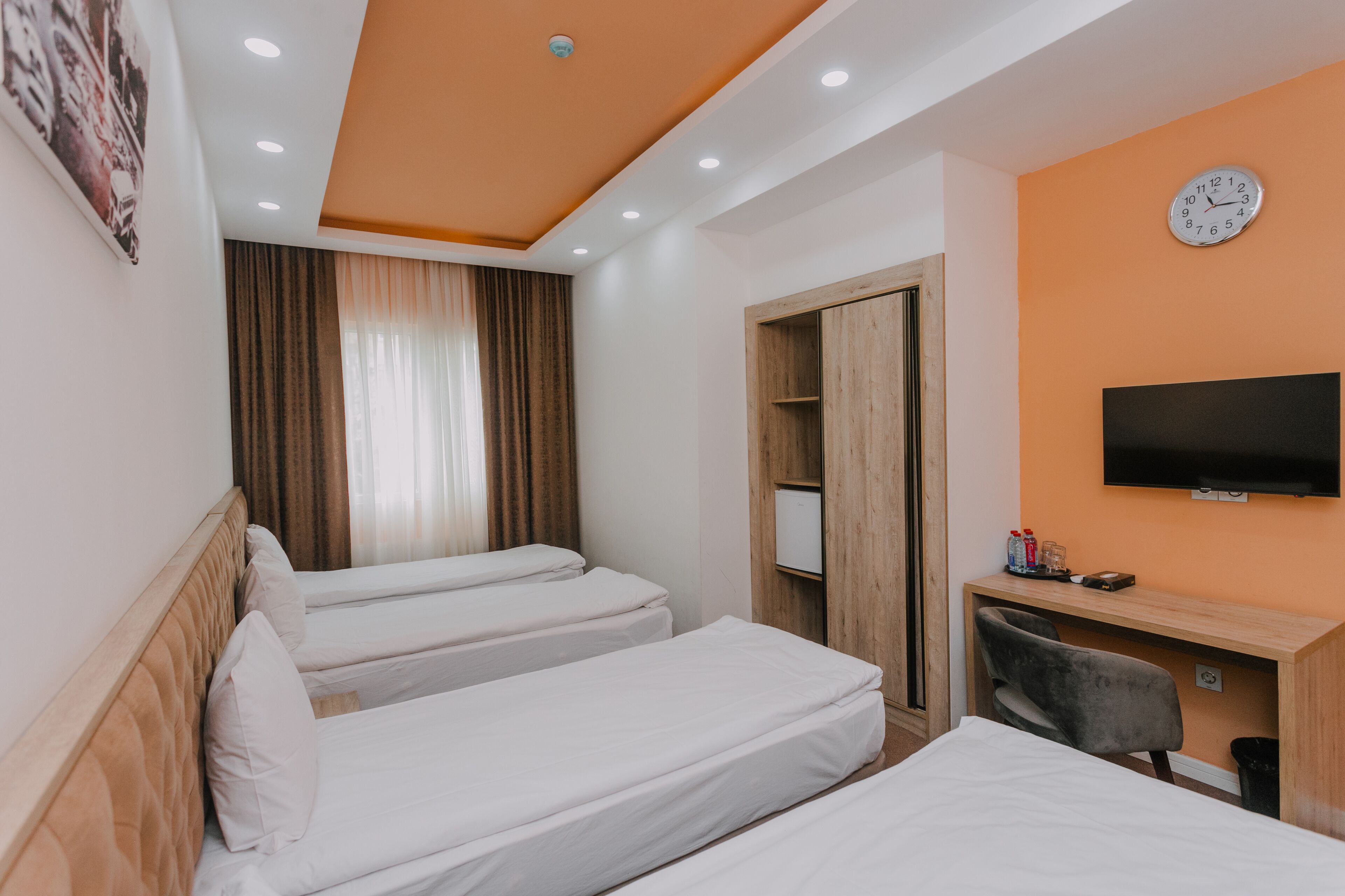 Foto - Madina-ZamZam Halal Hotels Group