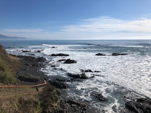 Cozy Oceanview Hideaway 1&2 on Golf Course/Airport