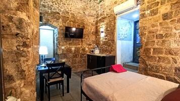 1 habitación y wifi