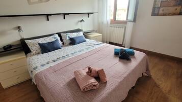 1 soveværelse, strygejern/strygebræt, weekendseng, gratis Wi-Fi