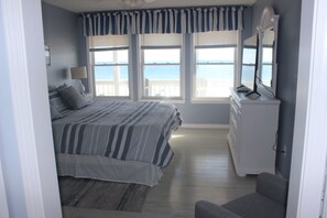 4 عدّة غرف نوم ومكواة/لوح كي وواي فاي مجانًا وملاءات أسرّة