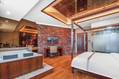 Junhao Hotel