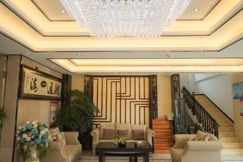 Gui Gui Jia Ri Hotel