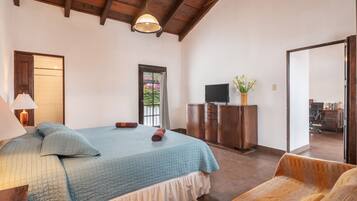 1 bedroom, desk, free WiFi