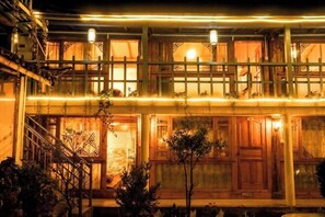 Interior - Xiazhimian Inn (Lijiang)