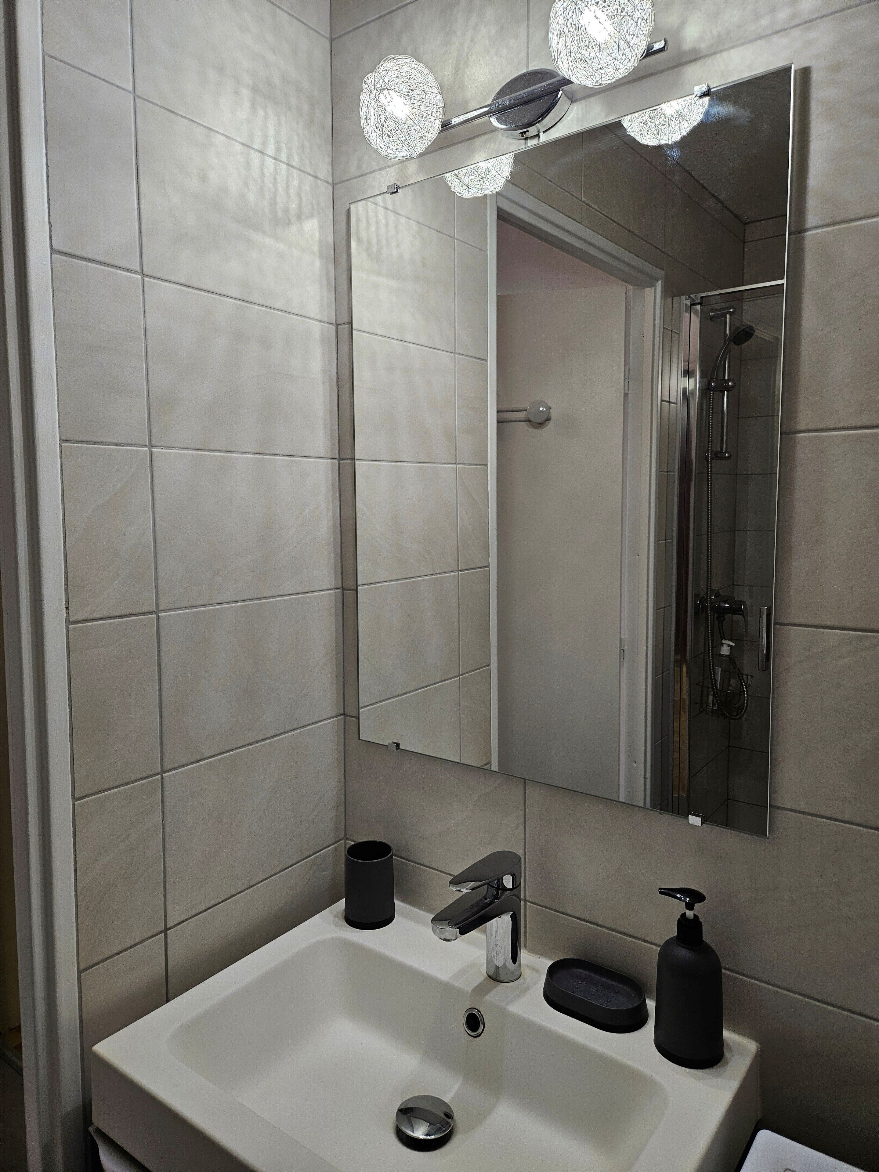 Hårtørrer, Toiletpapir